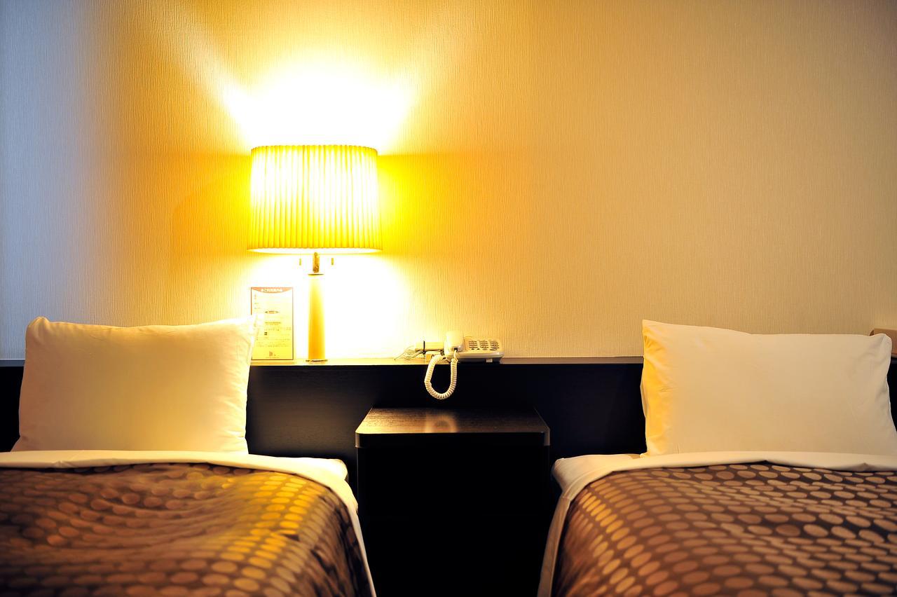 Hotel Kikuei Namba Osaka Buitenkant foto